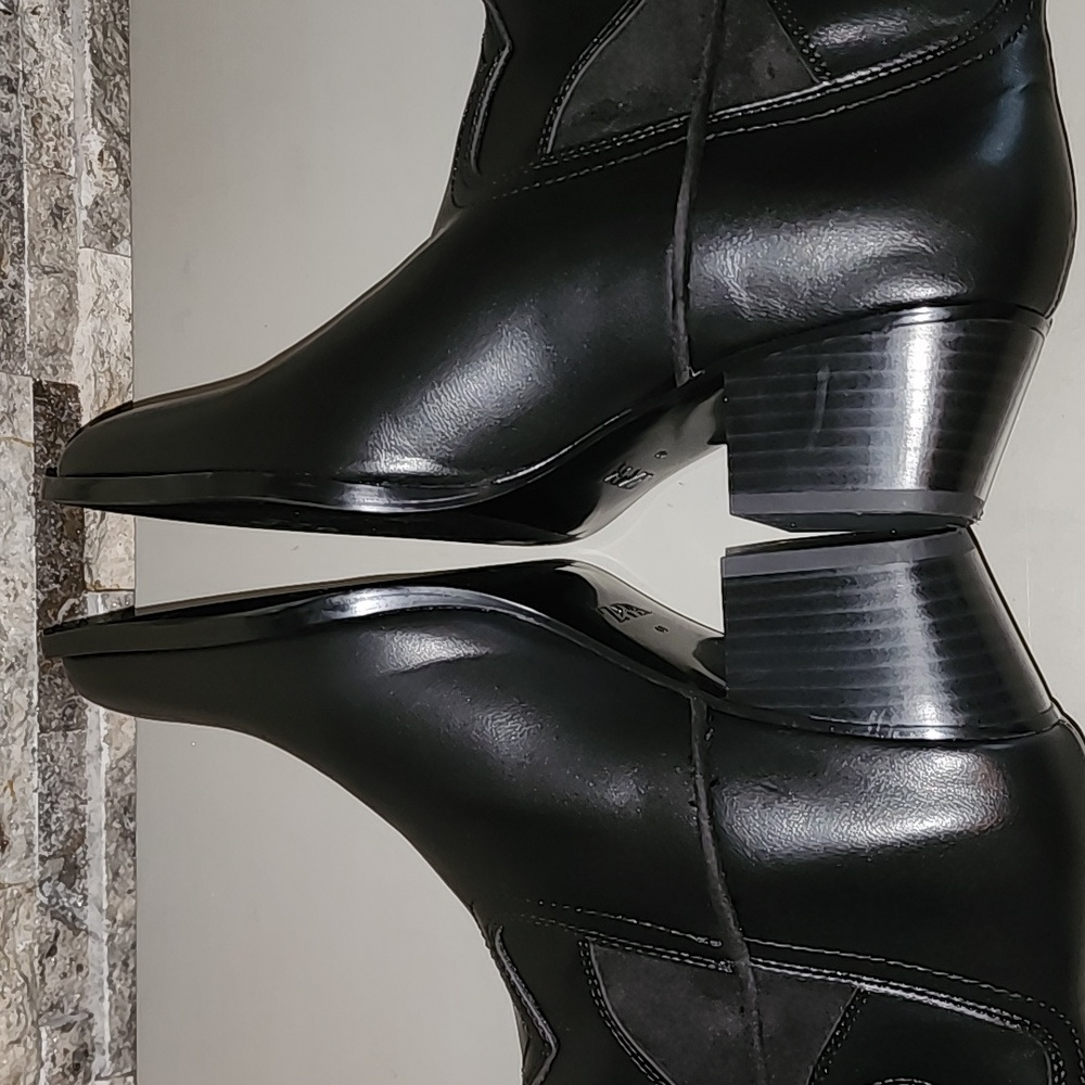 Zara Brand New Black Western Faux Leather Boots - Picture 6 of 11